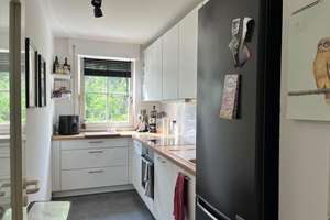 Helle 3 Zimmer Erdgeschosswohnung mit Garten in exklusiver Lage in Köln Junkersdorf – Sterrenhofweg 17, 50858 Junkersdorf, Köln – Vorschaubild 4
