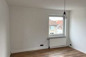 Sonnige 3-Zimmer-Wohnung mit Balkon in begehrter Südstadtlage – Lutherstrasse 43, 30171 Südstadt, Hannover – Vorschaubild 3