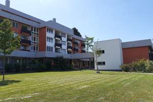 SENIORENWOHNUNG ( ab 60 Jahren ) in ruhiger Lage