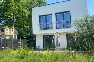 Traumhaftes Einfamilienhaus in Burglegenfeld – Komfort und Gemütlichkeit auf 139 m² – Die vollständige Adresse der Immobilie erhältst du vom Anbieter., 93133 Burglengenfeld – Vorschaubild 1