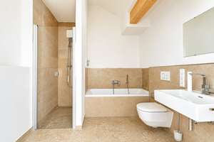 ERSTBEZUG! Moderne 4-Zimmer-Dachgeschosswohnung – Die vollständige Adresse der Immobilie erhältst du vom Anbieter., 81241 Pasing, München – Vorschaubild 4