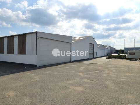 Zum Kauf Gewerbehallen Mit Grossem Grundstuck In Kevelaer Winnekendonk immobilienscout24