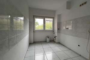 Gepflegte 3-Zimmer-Wohnung mit grünem Umfeld in Köln-Weiden – An der alten Post 12, 50858 Weiden, Köln – Vorschaubild 6