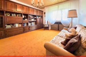 Großzügig. Grün. Vielseitig. – Zweifamilienhaus in begehrter Lage von Bürgel – 63075 Bürgel, Offenbach am Main – Vorschaubild 16
