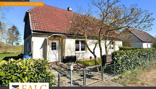 Bild von ***Einfamilienhaus mit großem Grundstück in Feldrandlage***