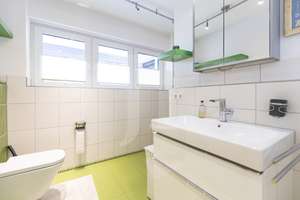 Saniertes Einfamilienhaus in schöner Lage von Dürrmenz – Die vollständige Adresse der Immobilie erhältst du vom Anbieter., 75417 Mühlacker – Vorschaubild 8