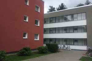 Sanierte 3-Zimmer-Wohnung in Benrath – Am Wald 35 A, 40597 Düsseldorf – Vorschaubild 1
