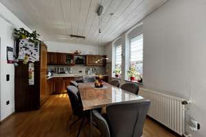 Charmantes Einfamilienhaus mit Kamin, Garten & Stellplätzen  in Bochum – Die vollständige Adresse der Immobilie erhältst du vom Anbieter., 44879 Dahlhausen, Bochum – Vorschaubild 4