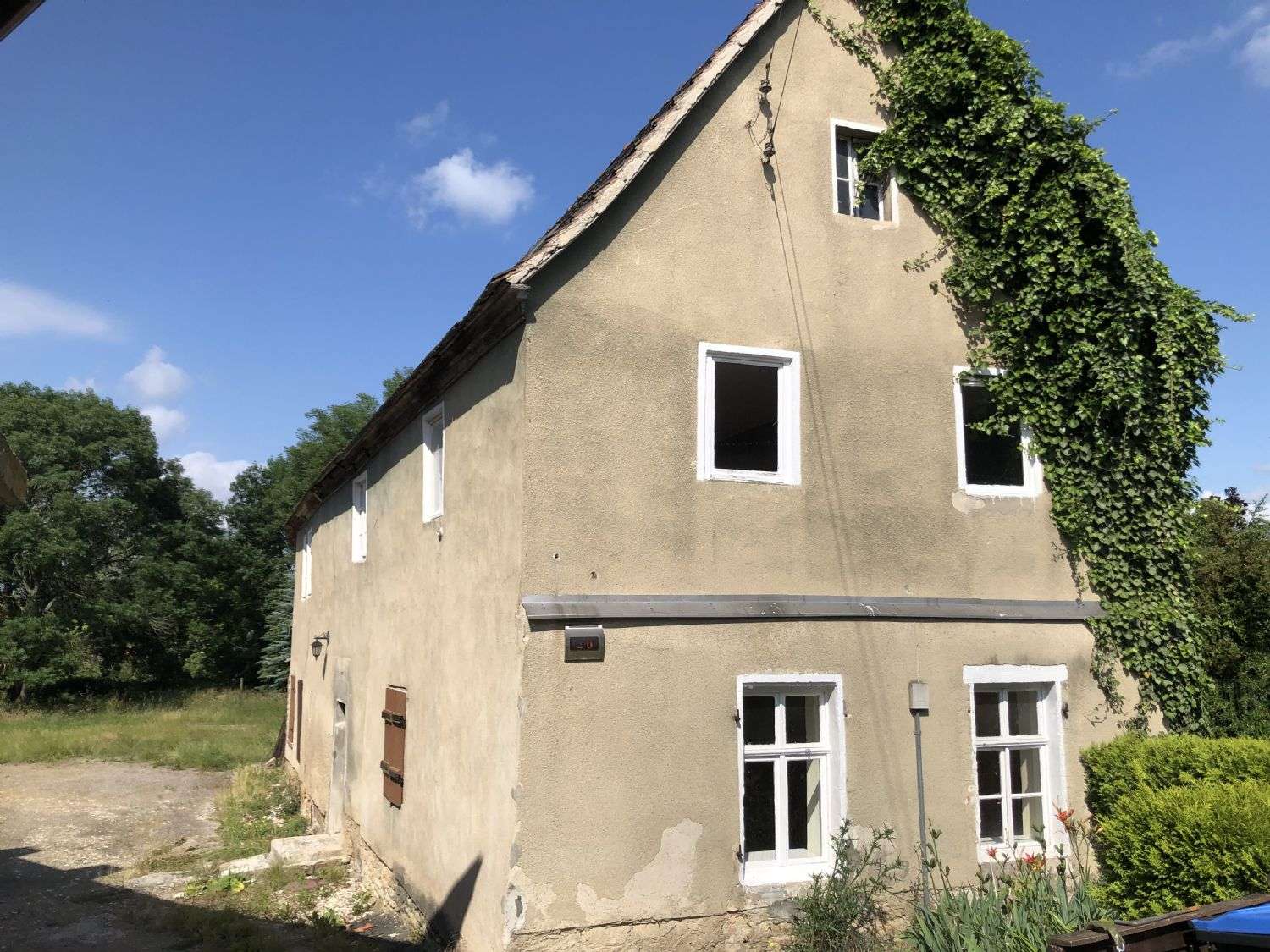 altes Bauernhaus mit ca. 1600 m² Grundstück zu verkaufen, Saalekreis – Bild 4