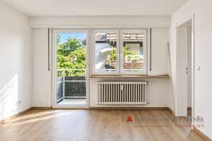 Renoviert und bezugsbereit: 3,5-Zimmer-Wohnung mit zwei Balkonen – Die vollständige Adresse der Immobilie erhältst du vom Anbieter., 69118 Ziegelhausen, Heidelberg – Vorschaubild 4