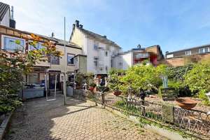 Reihenmittelhaus in zentraler Lage von Trier mit Innenhof, Garten, Terrasse, Balkon und Garage. – Die vollständige Adresse der Immobilie erhältst du vom Anbieter., 54292 Nord, Trier – Vorschaubild 14