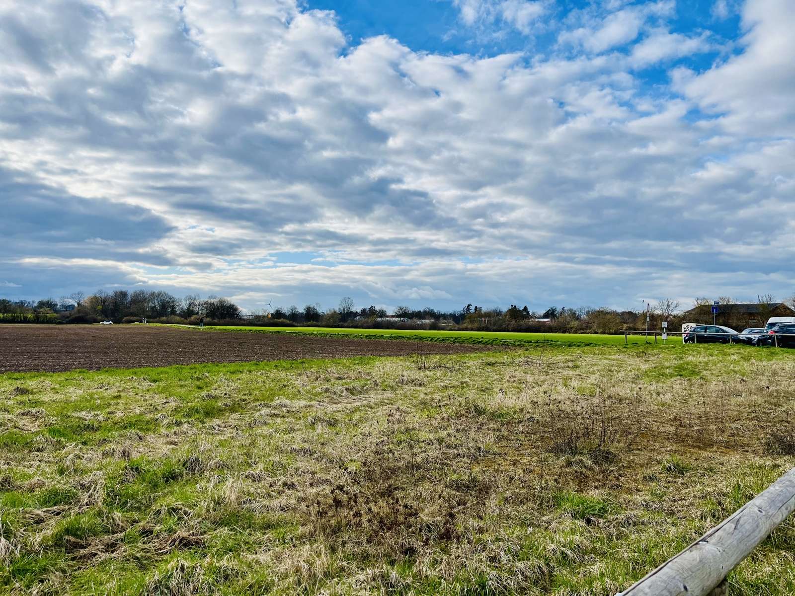 Freie 2-3 Zimmer Wohnung in ruhiger und dennoch zentraler Lage von FFB, Fürstenfeldbruck Kreis – Bild 1