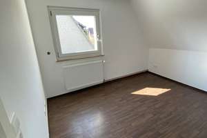 Kernsaniertes Doppelhaus mit Einbauküche in Hannover sowie großen Grundstück  – Die vollständige Adresse der Immobilie erhältst du vom Anbieter., 30455 Badenstedt, Hannover – Vorschaubild 22