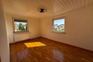 Alltagstaugliche 4-Zimmer-Wohnung in Reutlingen – Paul-Pfizer-Straße 37, 72762 Reutlingen-Mitte, Reutlingen – Vorschaubild 6