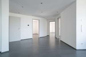 Exklusive 4,5-Zimmer-Wohnung mit Panoramaterrasse & Südterrasse – einzigartig in Stuttgart – Die vollständige Adresse der Immobilie erhältst du vom Anbieter., 70597 Degerloch (Ortsteil), Stuttgart – Vorschaubild 5