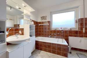 Nähe Mittellandkanal & MHH: Schöne und gepflegte 3-Zi.-Wohnung mit sonnigem Balkon + Garage – Die vollständige Adresse der Immobilie erhältst du vom Anbieter., 30627 Groß-Buchholz, Hannover – Vorschaubild 12