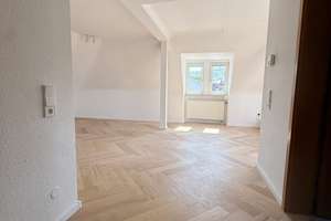 Zwei-Zimmer-Dachgeschosswohnung mit traumhafter Dachterrasse – Rotenwaldstr. 104, 70197 Hasenberg, Stuttgart – Vorschaubild 2