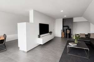 Penthouse-Charakter mit Kamin, traumhafter Dachterrasse und Weitblick in Dortmund-Höchsten – Die vollständige Adresse der Immobilie erhältst du vom Anbieter., 44267 Holzen, Dortmund – Vorschaubild 4