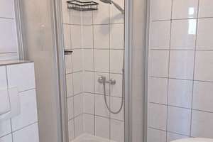 Schöne 2-Zimmer-Wohnung (38 qm) in Köln-Nippes/Weidenpesch (Nähe Pferderennbahn)