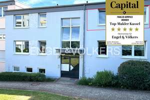 Perfekte Stadt Wohnung für Kapitalanleger: 2 Zimmer mit großen Balkon