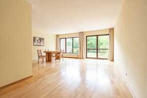 Großes Townhouse in begehrter Wohnlage mit schönem Garten und Vollkeller – Hamburg – Vorschaubild 10