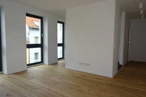 Moderne 2-Raum-Maisonette-Wohnung  - Balkon - Fußbodenheizung - Parkett - – Braunschweiger Str. 13, 39112 Magdeburg – Vorschaubild 1