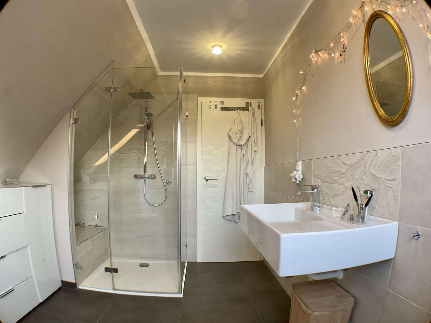 Immobilie in Poseritz - Schönes kernsaniertes Haus auf Rügen mit PV, bezugsfertig - Bild 11