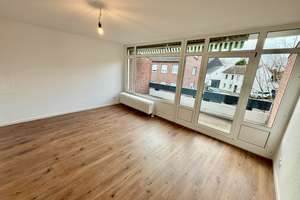 Renovierte 2-Zimmer-Wohnung (04) mit Balkon in Mönchengladbach (Rheindahlen-Mitte) – Mühlenwallstraße 17, 41179 Rheindahlen-Mitte, Mönchengladbach – Vorschaubild 2