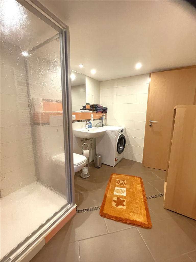 Immobilie in Bad Bellingen - Unverbaubare Fernsicht bis zu den Vogesen - Bild 8