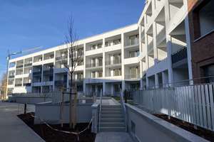 Ansprechende 2-Zimmer-EG-Wohnung mit Einbauküche & Terrasse/Garten in München – Henschelstraße 29, 81249 Lochhausen, München – Vorschaubild 29