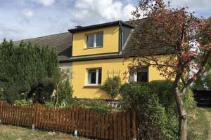 Vermietetes Reihenendhaus | *provisionsfrei* | 800m zur Ostsee | Niendorf/Hohenkirchen – Groß Walmstorfer Straße 2, 23968 Hohenkirchen – Vorschaubild 2