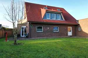 Großzügiges Mehrfamilienhaus in Dorum – Gepflegt, vielseitig und mit Doppelgarage – Cuxhaven (Kreis) – Vorschaubild 1