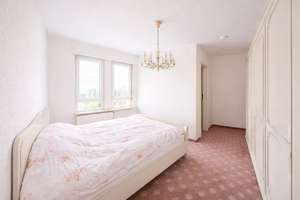 Wohnen mit Weitblick: Großzügige 4-Zimmer-Wohnung mit Galerie, Wintergarten & Südbalkon – Die vollständige Adresse der Immobilie erhältst du vom Anbieter., 71263 Weil der Stadt – Vorschaubild 17
