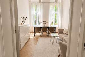 Provisionsfrei & direkt am Landwehrkanal: ruhige 2 Zi Wohnung mit ca. 55 m² und  3-4m‑Deckenhöhe – Carl-Herz-Ufer 7, 10961 Kreuzberg, Berlin – Vorschaubild 2