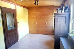 Gepflegtes Drei-Familienhaus mit Doppelgarage und Garten in Kürnbach – Die vollständige Adresse der Immobilie erhältst du vom Anbieter., 75057 Kürnbach – Vorschaubild 9