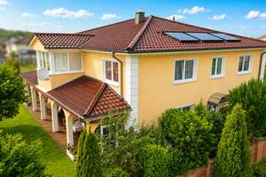 Familienvilla mit besonderem Ambiente – Die vollständige Adresse der Immobilie erhältst du vom Anbieter., 38116 Lehndorf-Watenbüttel, Braunschweig – Vorschaubild 2