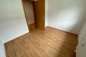 Wohnen am Heimgarten  + 1. OG + Bad mit Dusche + frei ab 1.3.26 – Heimgarten 49, 9127 Gablenz, Chemnitz – Vorschaubild 6