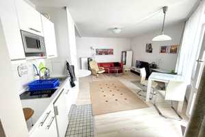 Exklusive, modernisierte 1-Zimmer-Wohnung mit geh. Innenausstattung mit Balkon und EBK in Hannover – Höltystr 7, 30171 Hannover – Vorschaubild 2