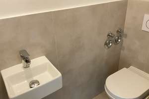 3-Zimmer-Wohnung + 2 Loggien! Frisch renoviert, separate Küche, Wannenbad, Aufzug – Gropiusweg 15, 44801 Querenburg, Bochum – Vorschaubild 6