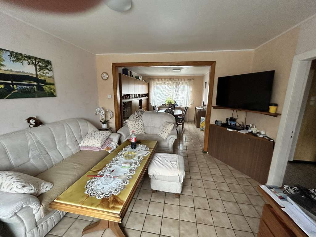 Immobilie in Estorf - Viel Platz für Familie und Hobby! - Bild 2