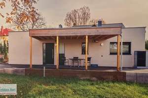 GRENZE LUXEMBURG: WOHNHAUS/ GEHOBENE AUSSTATTUNG/ SICHT INS GRÜNE