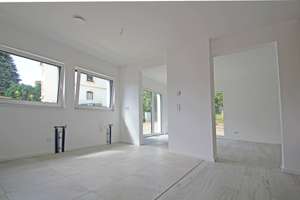 Erdwärme-Heizung!  KfW 40 Einzugsfertiges Townhouse mit Dachterrasse  am Stadtpark - Erstbezug – Die vollständige Adresse der Immobilie erhältst du vom Anbieter., 9120 Helbersdorf, Chemnitz – Vorschaubild 3