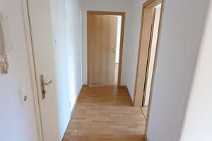 Wäre das was? Hübsche Zwei-Zimmer-Wohnung in Reusa – Knielohstraße 6, 8527 Reusa mit Sorga, Plauen – Vorschaubild 3