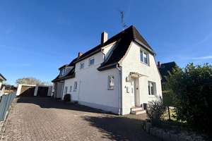Haus mit viel Potenzial in Ostseenähe – Die vollständige Adresse der Immobilie erhältst du vom Anbieter., 23570 Travemünde, Lübeck – Vorschaubild 2