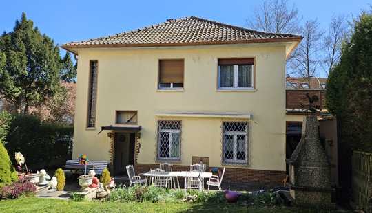 Bild von Haus Nähe Südbahnhof - Bad Vilbel, als 1, 2 oder 3-Familienhaus