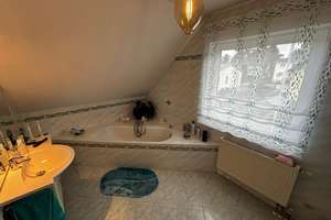 Ein Zuhause zum Ankommen-Freistehendes Einfamilienhaus in zweiter Reihe- Ruhe, Privatsphäre & Grün – Die vollständige Adresse der Immobilie erhältst du vom Anbieter., 12623 Mahlsdorf, Berlin – Vorschaubild 19