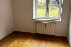 Helle 3-Raum Komfort-Wohnung mit Balkon, Wintergarten und Gartennutzung – Frankenberger Straße 116, 9131 Hilbersdorf, Chemnitz – Vorschaubild 7
