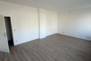 Frisch kernsanierte 2-Zimmer-Wohnung in Krefeld - moderne Ausstattung – Hülser Straße 373, 47803 Inrath/Kliedbruch, Krefeld – Vorschaubild 3