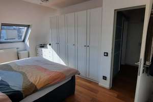 Lichtdurchfluteter DG-Traum in Krefeld: 3 Zimmer mit SW-Dachterrasse, moderner EBK & Garage! – Buchenstraße 23, 47805 Dießem/Lehmheide, Krefeld – Vorschaubild 15