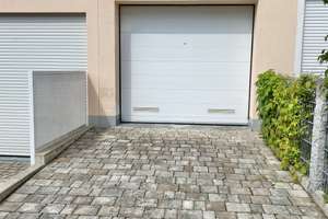 Ein Juwel !  Dachterrassenwohnung mit Lift in Alleinlage im DG – Die vollständige Adresse der Immobilie erhältst du vom Anbieter., 81739 Waldperlach, München – Vorschaubild 13